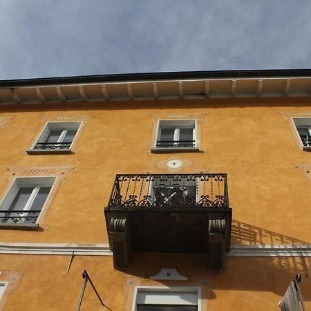 Casa Gialla Russo 外观 照片